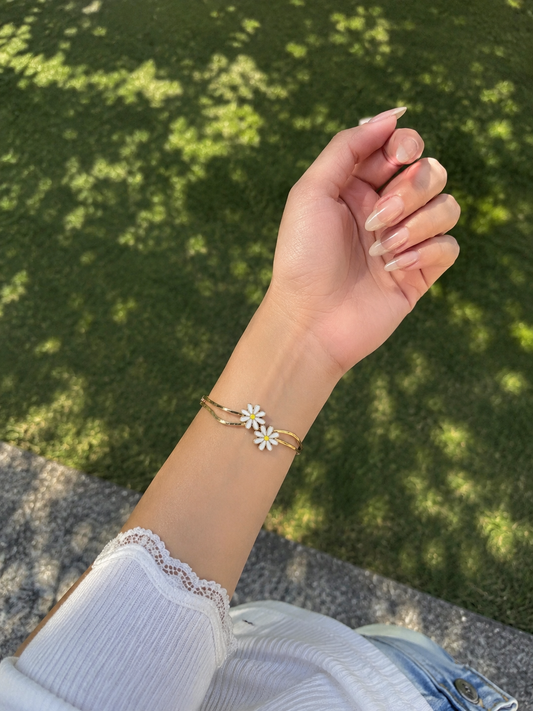 Daisy Bloom Luxe Bracelet